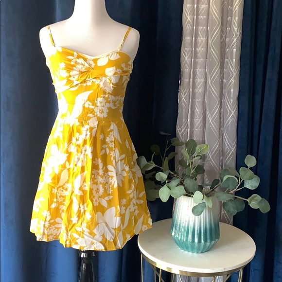 Forever 21 Dresses & Skirts - XX1 yellow floral dress